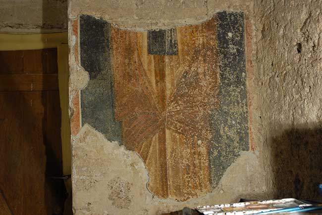 Конзерваторско рестаураторски радови на зидном сликарству бочних капела у цркви Св. Тројице у манастиру Сопоћани у току 2014. године